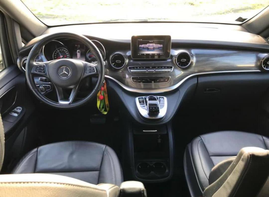 CLASSE V 300 D 9G-TRONIC AVANTGARDE