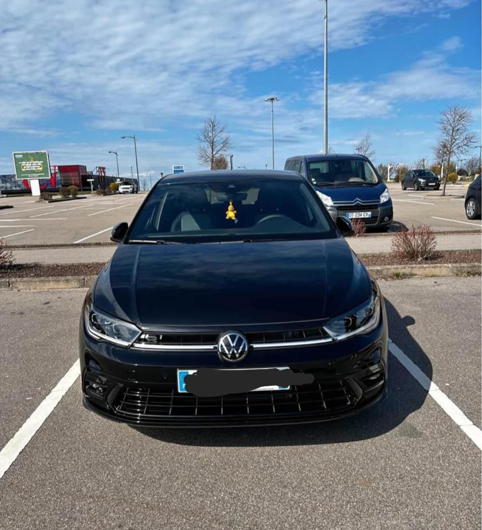 VOLKSWAGEN  POLO