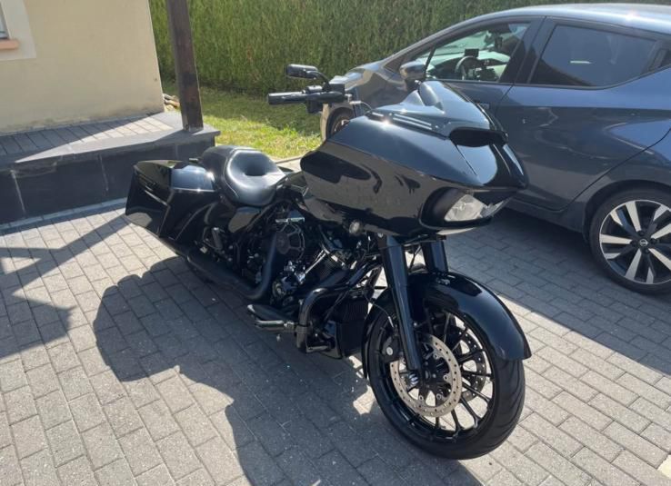 HARLEY DAVIDSON  ROAD GLIDE SPECIAL 107