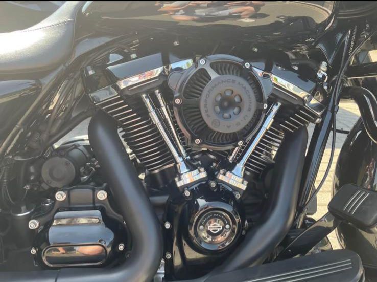 ROAD GLIDE SPECIAL 107