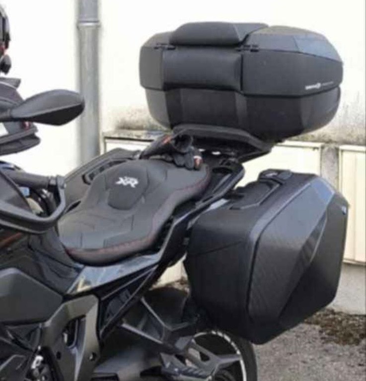 S1000XR