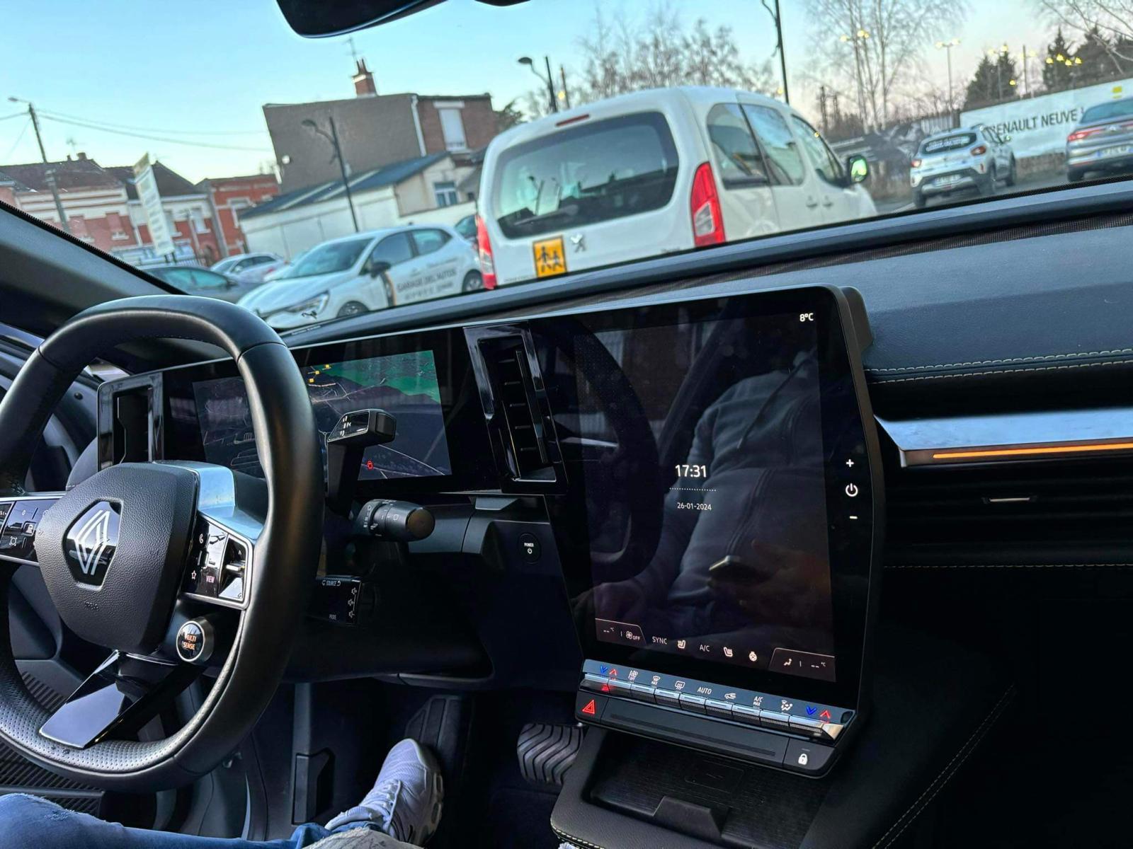 MÉGANE E-TECH ELECTRIC EV60 220CH SUPER CHARGE-FINITION ICONIC 